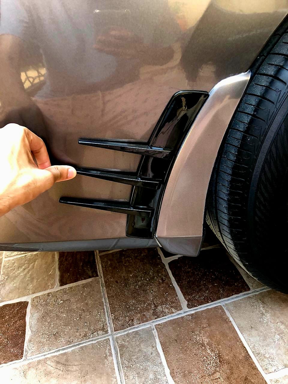 Universal bumper and fender decoration accessorie