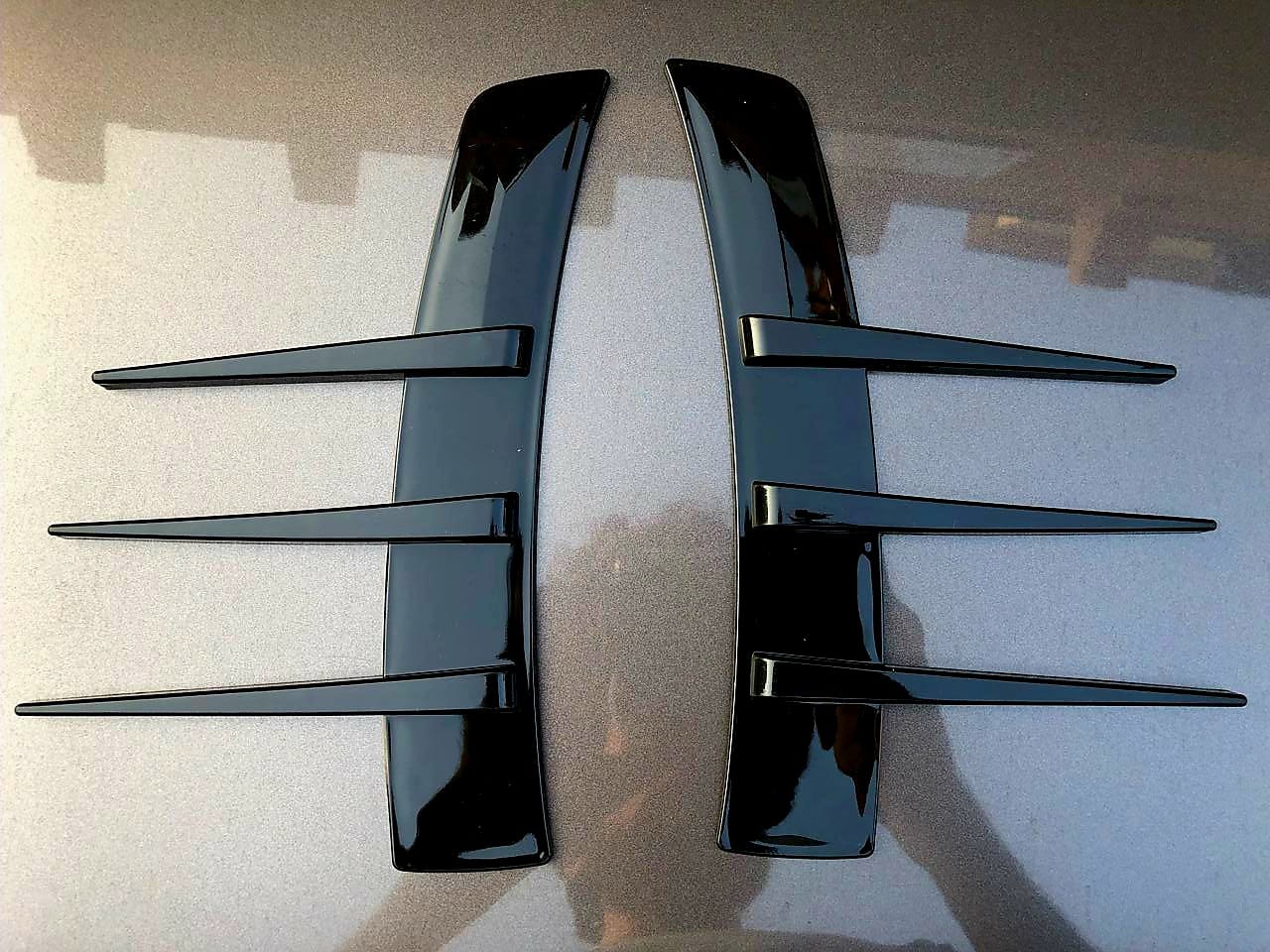 Universal bumper and fender decoration accessorie